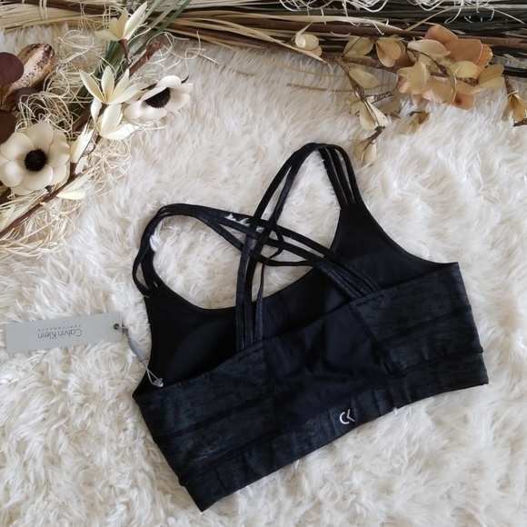 Calvin Klein Performance Bra - Picture 2 of 2